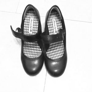 Black, low-medium heeled Mary Janes